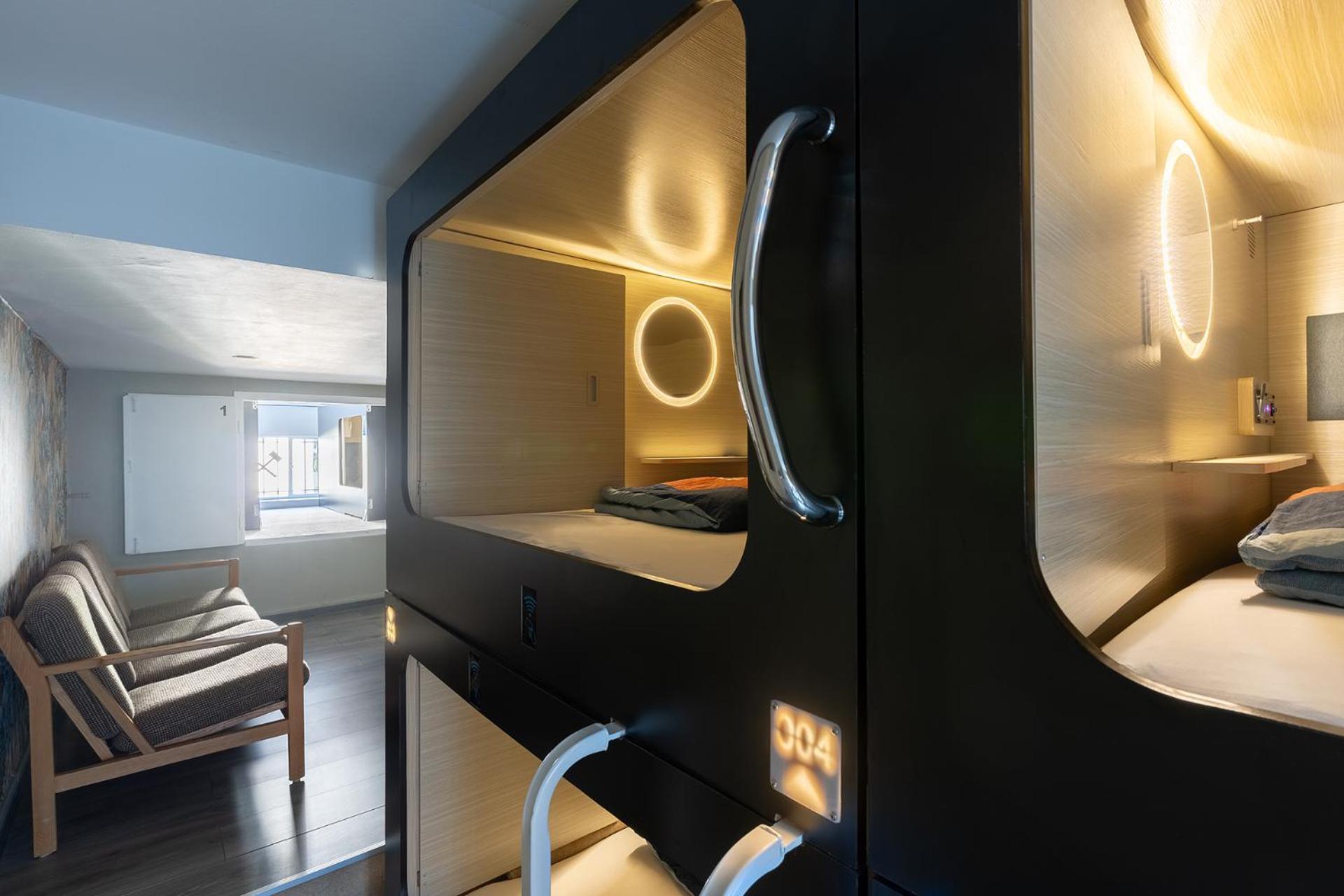 Mue Cubes Hotel กุนเดลฟิงเกน ภายนอก รูปภาพ